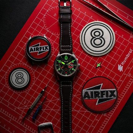 AVI-8 Spitfire Lock Chronograph Airfix Edition Raven Black Dial Quartz AV-4089-09 Men's Watch